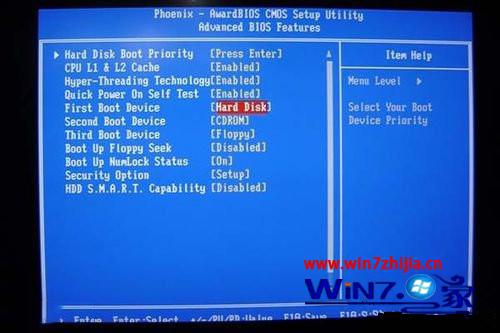 win7系统开机显示boot from cd的解决方法
